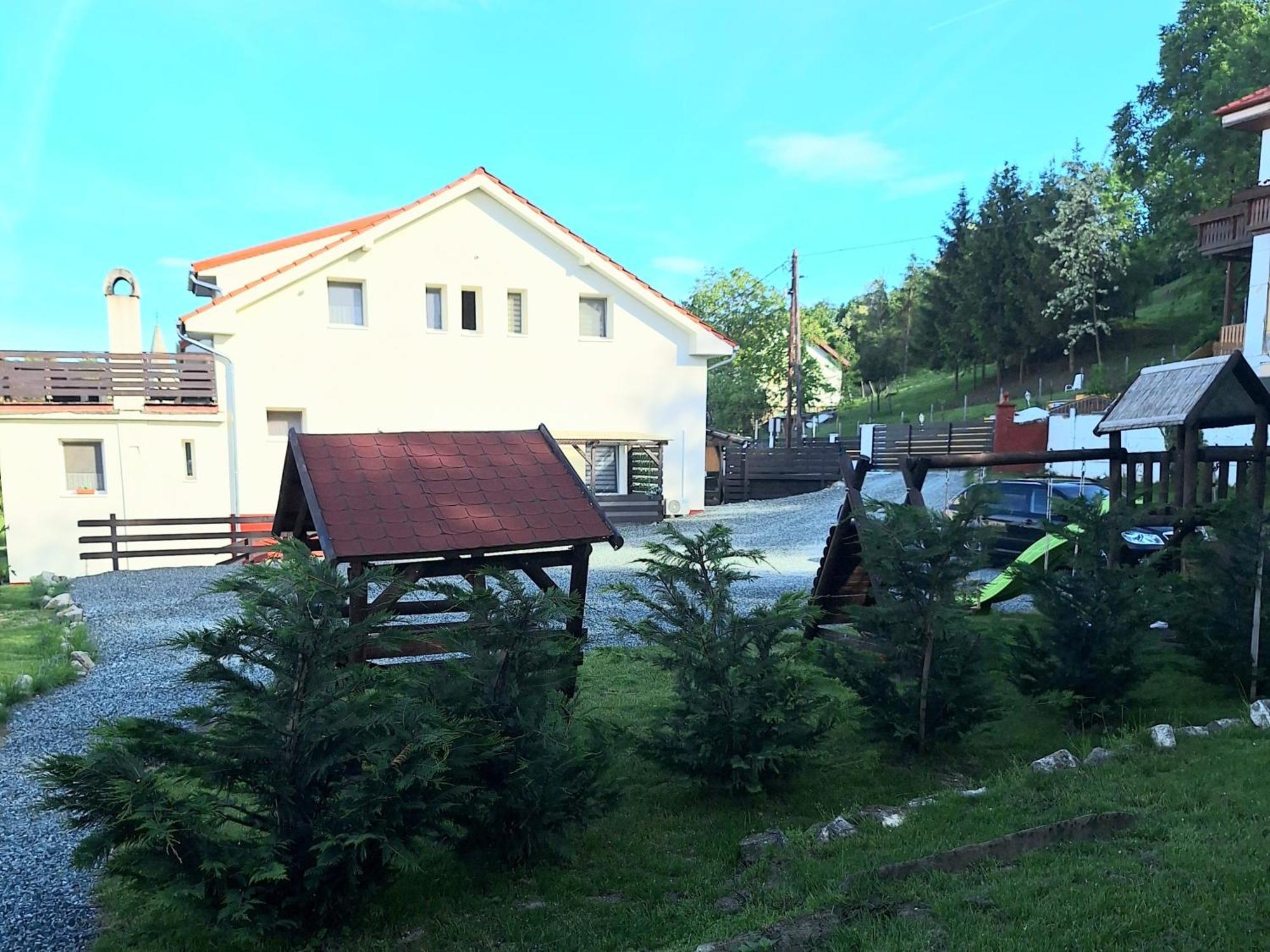 Holling Apartman Fertőboz Extérieur photo